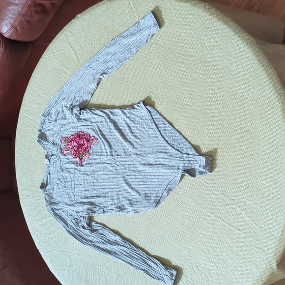 🌺Charlotte Russe Long-Sleeved bodysuit - Picture 2 of 4